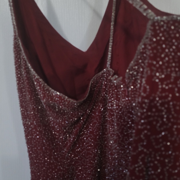 Elegant ESH Design wine red evening gown - Picture 3 of 10